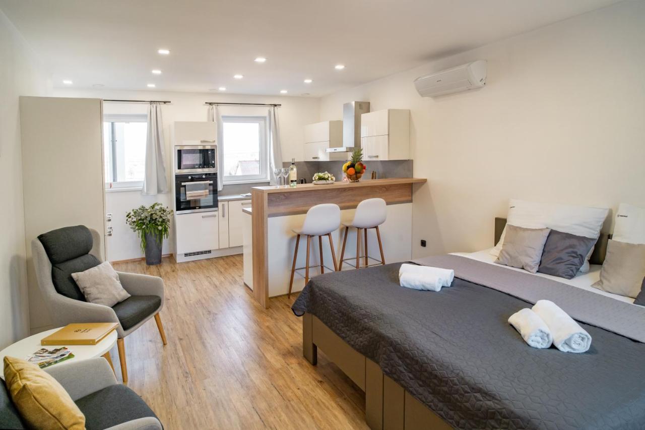 Sepekov Hotel Smrz מראה חיצוני תמונה