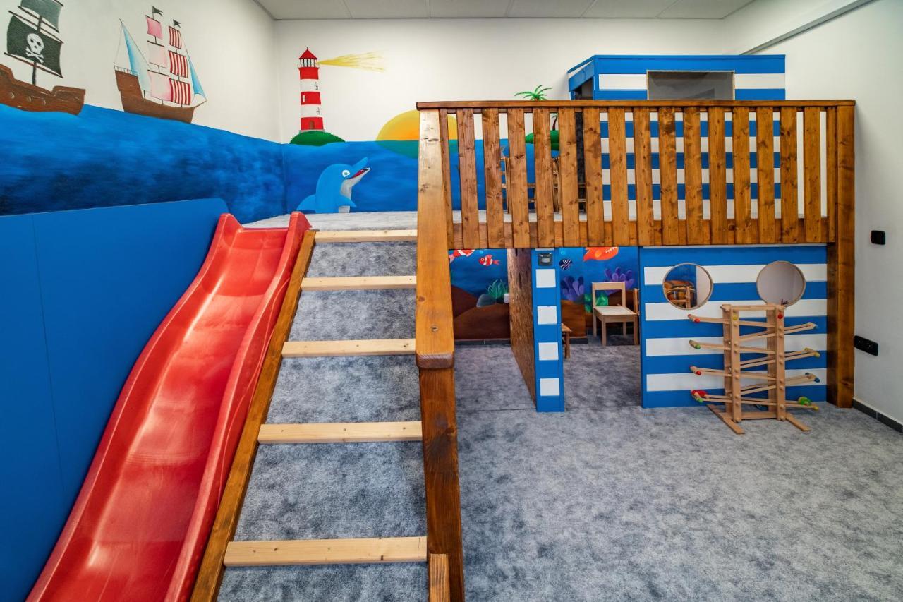 Sepekov Hotel Smrz מראה חיצוני תמונה