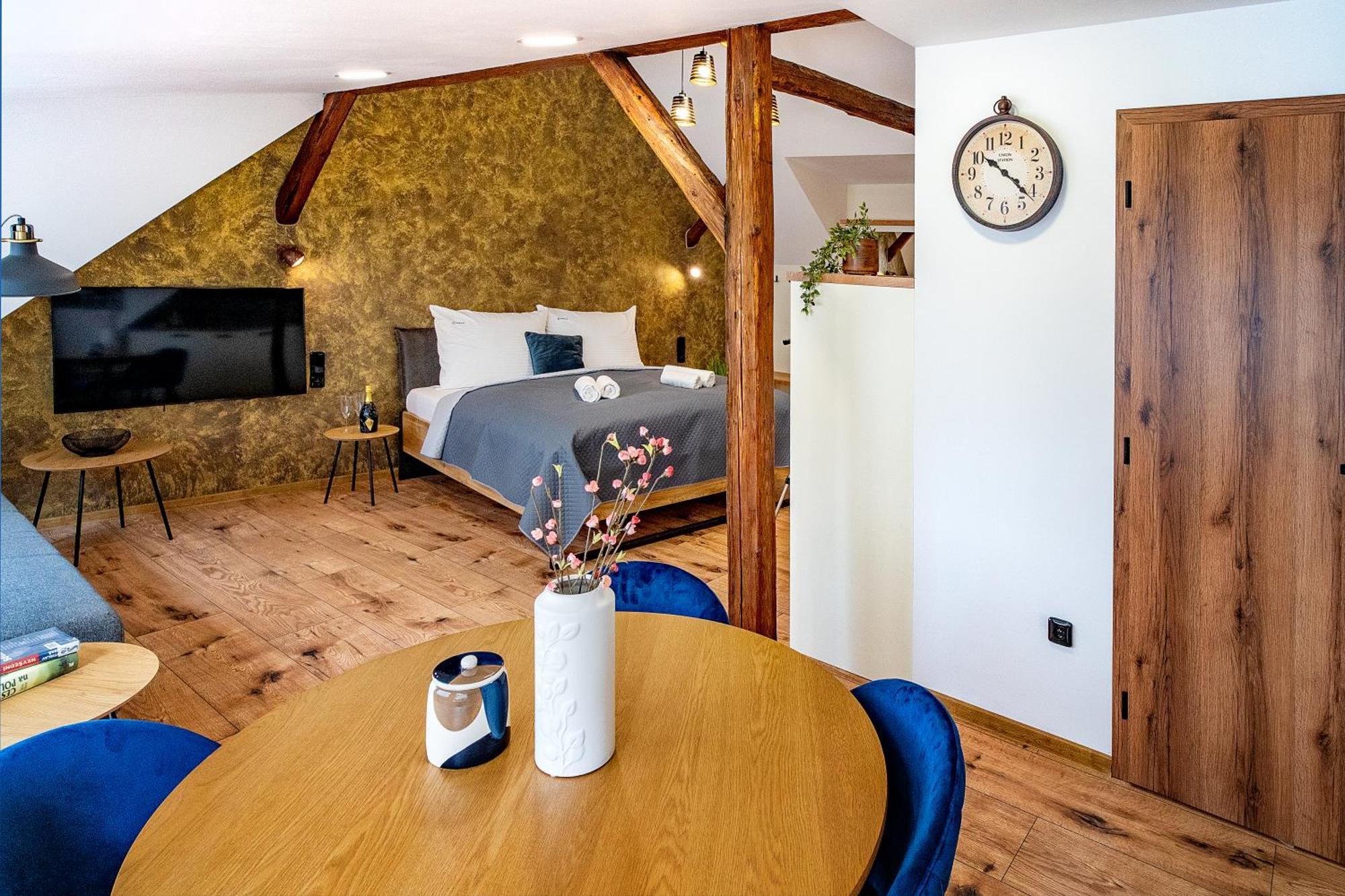Sepekov Hotel Smrz מראה חיצוני תמונה